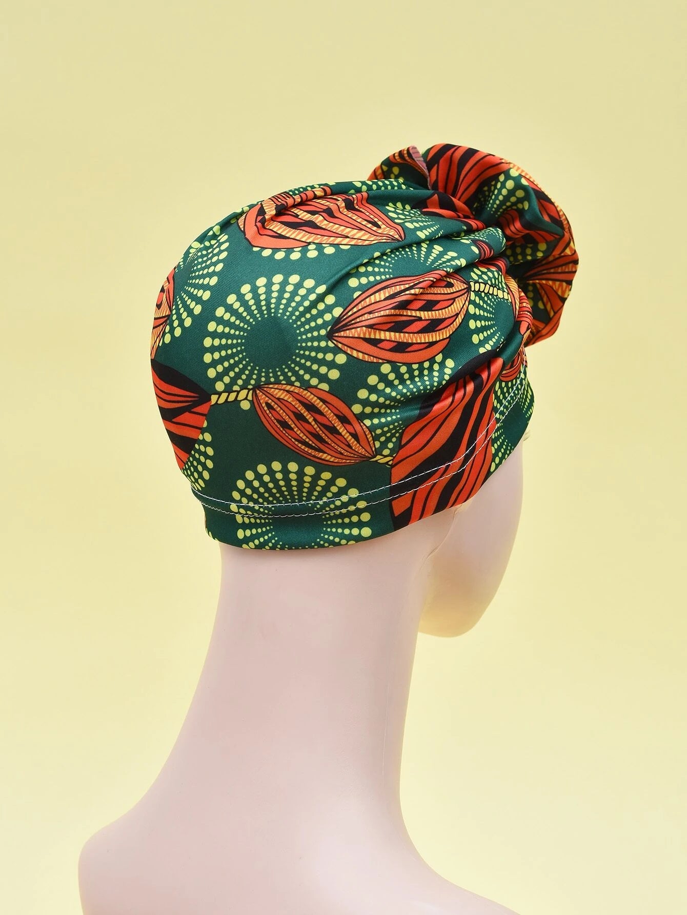 Turban à imprimé géométrique